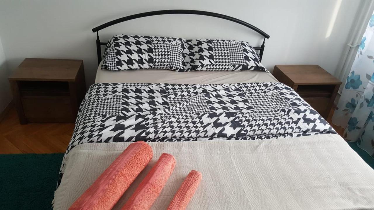 Vega Apartament Тімішоара Екстер'єр фото